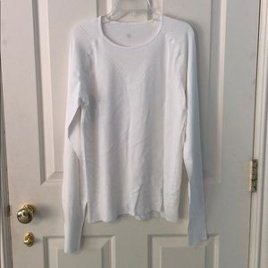 Lululemon long sleeve top